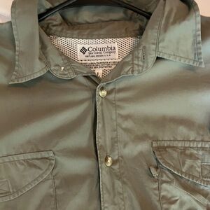 Columbia Men's Olive Green Outdoor Jacket